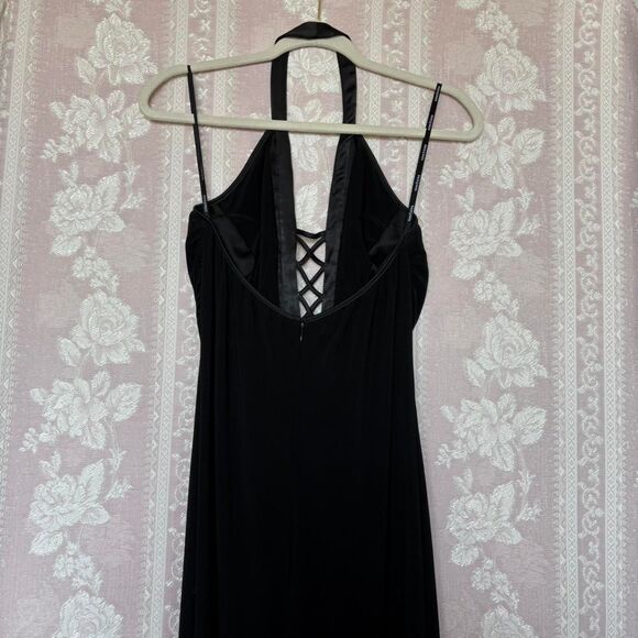 Vintage Nine 2 Nine Black Halter Gown Dress - Picture 3 of 8
